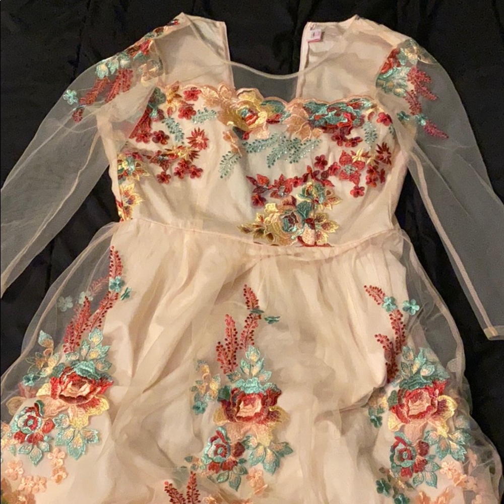 Queens Family Studio dress